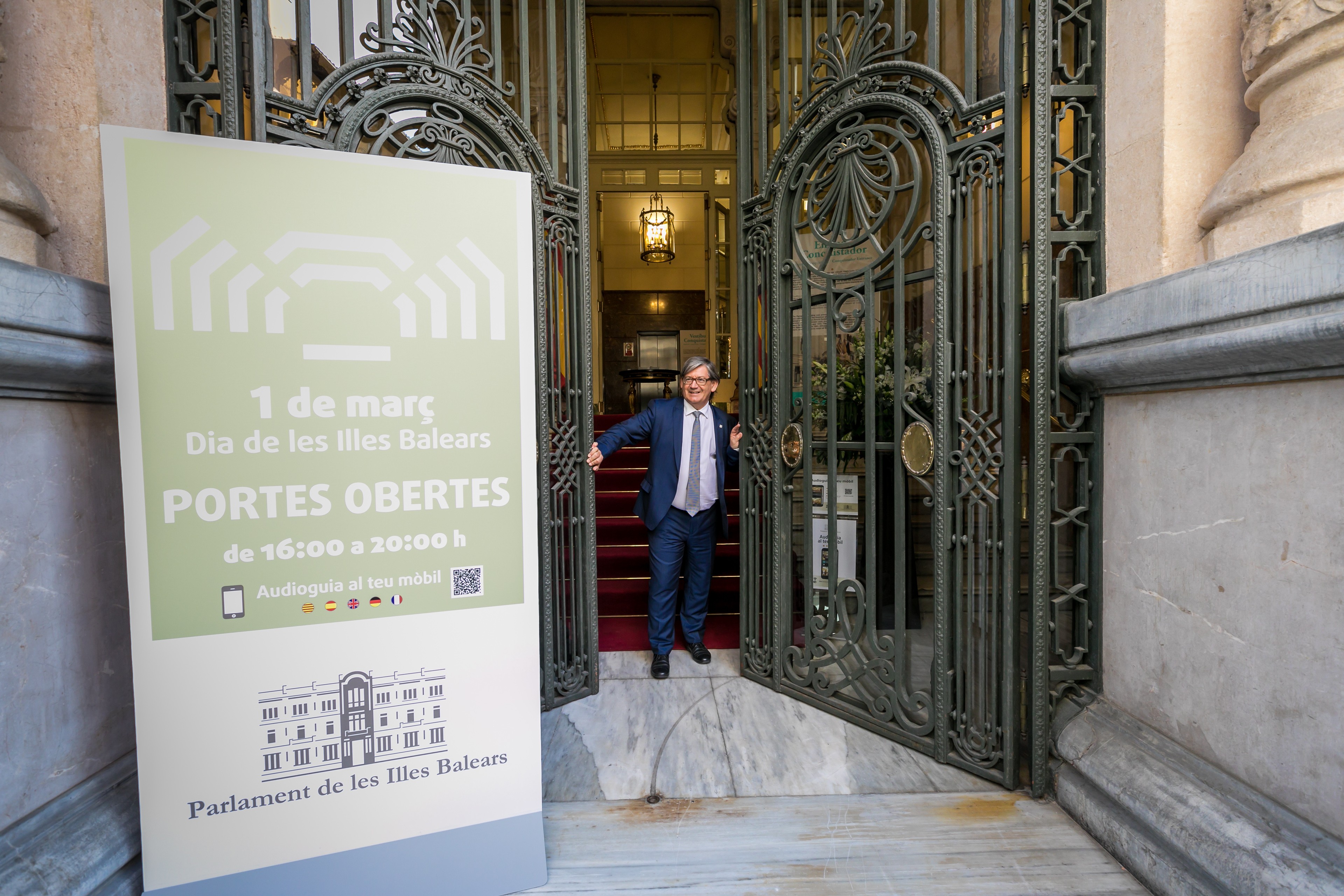 Obertura de portes per part del president del Parlament